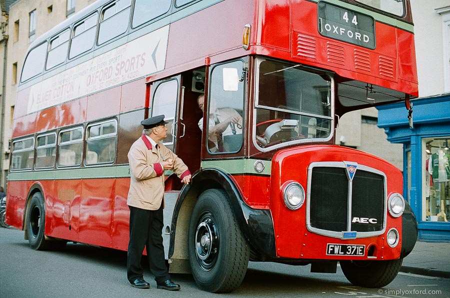 20190330_Twilight_Bus_F100_50-1.2_Lomo_800_16_web