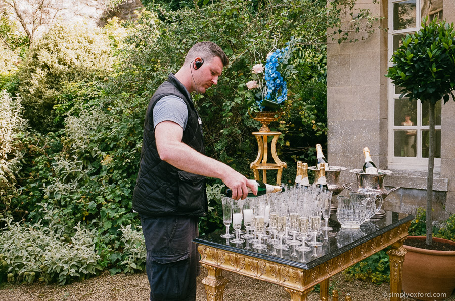 20190819_Endeavour_S7E1_Garden-Party_M6_Superia200_33_web