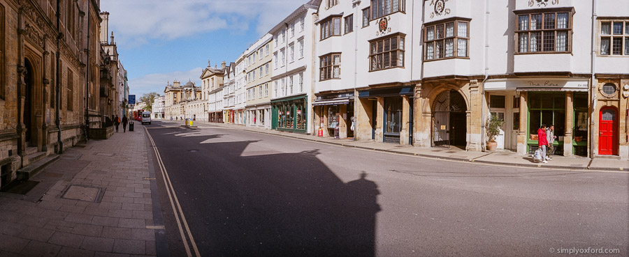 20200407_Empty-Oxford_Widelux_Ektar100_06_web