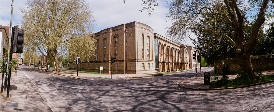 20200407_Empty-Oxford_Widelux_Ektar100_19_web