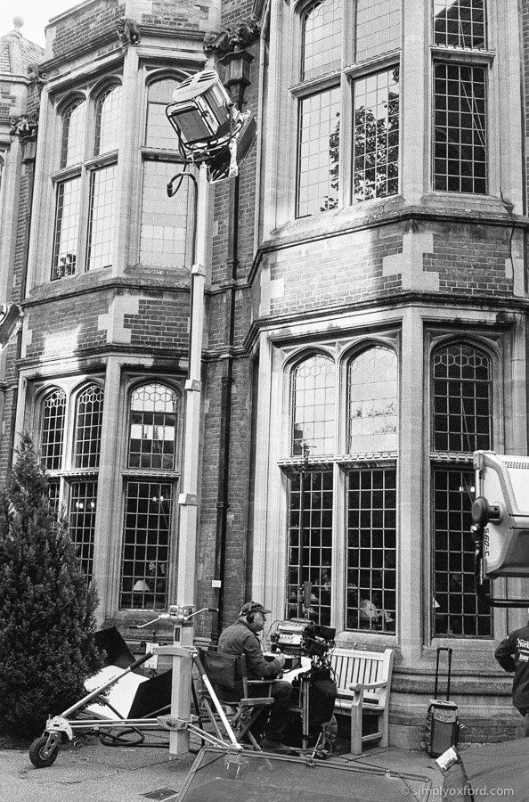 20190819_Endeavour_S7E1_Oxford-Union_M6_HP5_1600_Xtol-stock_26A_web