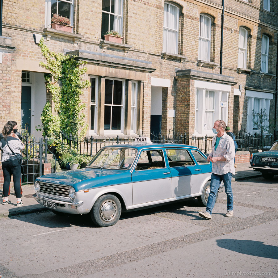 2021.04.19_Endeavour_S8E2_Wellington-Square_Mamiya-6_400H_03_web