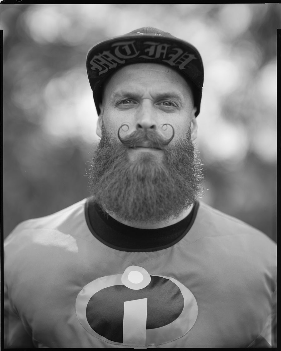 20220910_Beard-fest_10x8_Dallmeyer-3A_Foma100_HC110-H_06_web